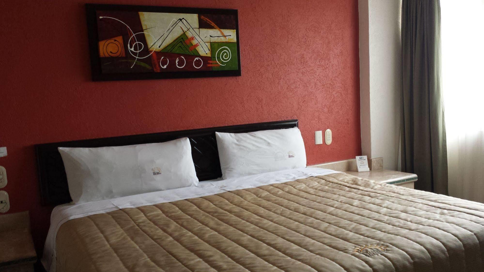 Hotel Real Del Sol - Zona Expo Industrial Guadalajara Kültér fotó